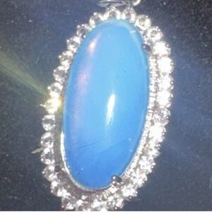 18k White Gold Plated Oval Cabochon Halo Pendant Necklace